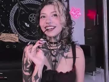 hazellwitch — last tip control my domi 10 min uwu [88 tokens left] Im back :) happy almost christmas :p #goth #saliva #feet #ahegao #squirt