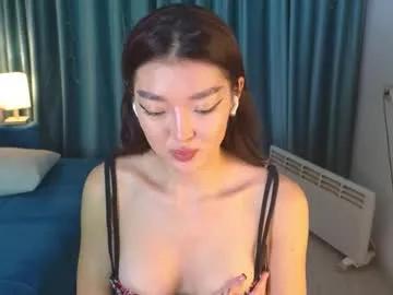 Freechat hey_herbal on Chaturbate