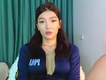 Freechat hey_herbal on Chaturbate