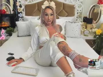 Freechat hotred69xxx on Chaturbate