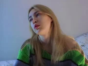 jolyndeb — Goal:Show feets very close :D #shy #new #skinny #teen #cute [62 tokens remaining]