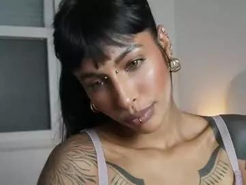 kaligray10 on Chaturbate