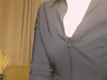 kayceemeckley — GOAL :   Show cute outfit  My name is Anna it`s my first day  here 3 #new #shy #cute  #blonde #skinny [55 tokens remaining]