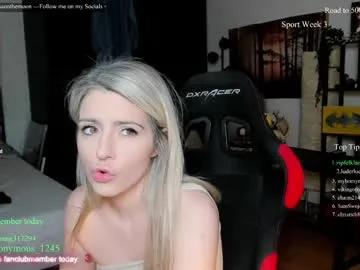 kimilee22 on Chaturbate 