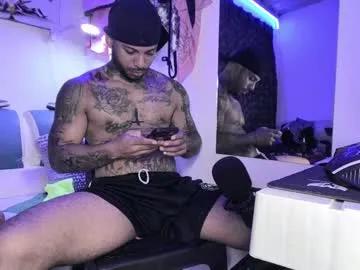 leenar_key on Chaturbate 