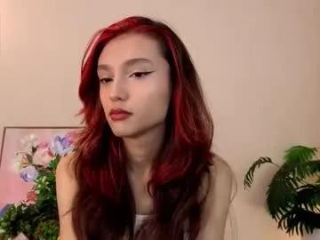 linaage — Goal: Play with the bottom of my T-shirt I'm Lina ntmu. #teen. #young , i am #18 yo. #new and #skinny [55 tokens remaining]