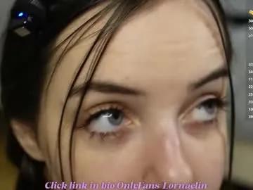 Freechat lornaelin on Chaturbate