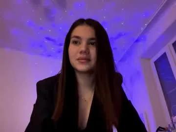 Freechat lovelyy_lovely on Chaturbate