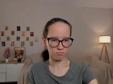 Freechat lynettebails on Chaturbate