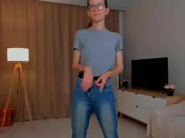 Freechat lynettebails on Chaturbate