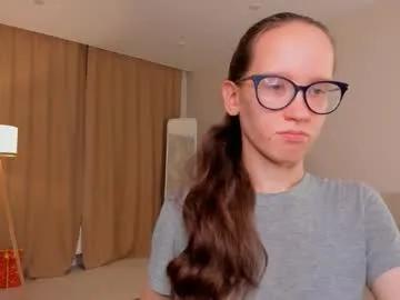 Freechat lynettebails on Chaturbate