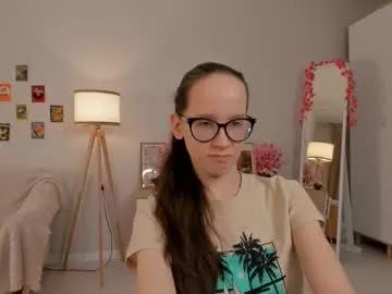 Freechat lynettebails on Chaturbate
