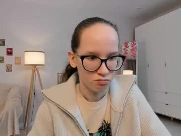 Freechat lynettebails on Chaturbate