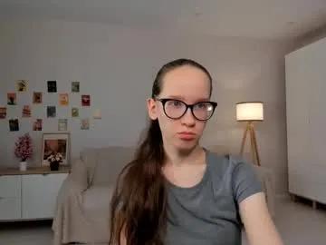 Freechat lynettebails on Chaturbate
