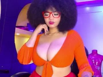 Freechat malaikabrown on Chaturbate