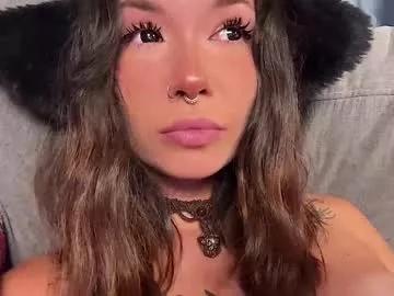 masterr_and_kittyy on Chaturbate