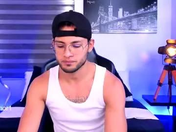 Freechat max_conor_ on Chaturbate