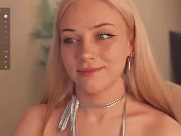 Freechat mia_milagros on Chaturbate