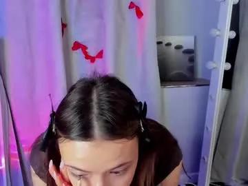 Freechat mipsymipson on Chaturbate