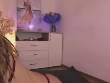 Freechat misslullu on Chaturbate