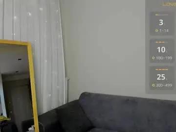 misty_myers — GOAL: Take off top [185 tokens remaining] PVT is open! Welcome to my room! #teen #bigpussylips #bigboobs #anal #squirt