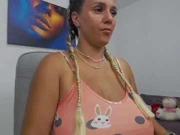 Freechat natashaboobs on Chaturbate