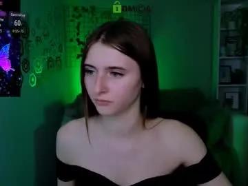 nekky_mouse — GOAL: tease tits [666 tokens remaining] hello!  feeling exciteeed #18 #pvt #nude #lovense #lesbian
