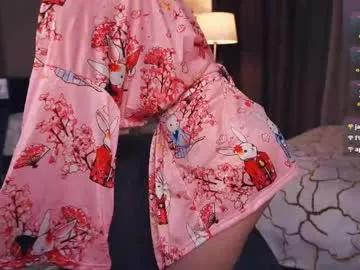 Freechat odettehatt on Chaturbate