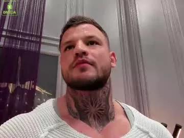 Freechat oliversport on Chaturbate