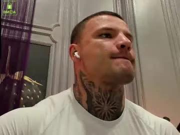 Freechat oliversport on Chaturbate