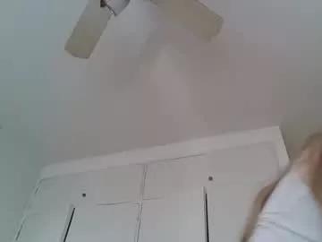 Freechat pinkilola on Chaturbate