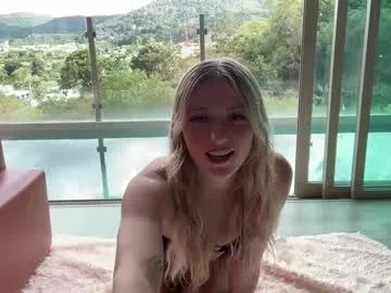 Freechat prettiestprincess on Chaturbate