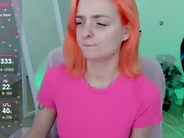 Freechat red_bestie_ on Chaturbate