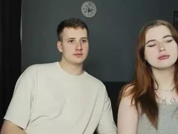 Freechat robert_lisa on Chaturbate