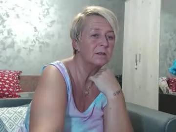 Freechat roses_and_lillies on Chaturbate