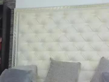 Freechat rosevanessa on Chaturbate