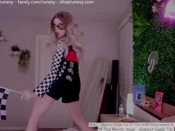 runesy on Chaturbate