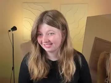 Freechat salut_love on Chaturbate