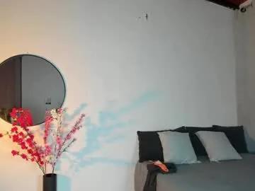 Freechat saramilf_69 on Chaturbate