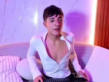 sayronvg — GOAL: Show cum     115 tkn [1000 tokens remaining] Welcome to my room! #gay #anal #femboy #18 #twink