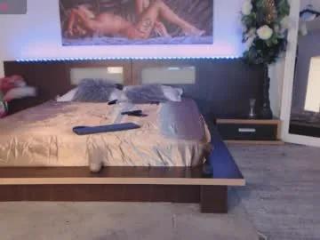 sensualhallie on Chaturbate 