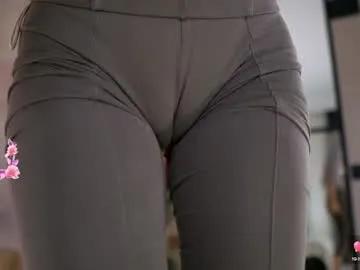 serene_sophiex on Chaturbate 