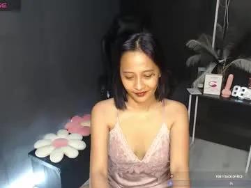 Freechat sexy_charlotte143 on Chaturbate