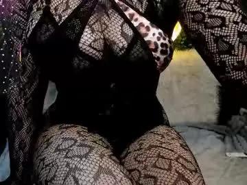 sherri_martinez — GOAL: shake tits [69 tokens remaining] keep me wet and naughty with vibes! FAV PATTERN 38tk #bigboobs #fuckmachine #natural #findom #heels