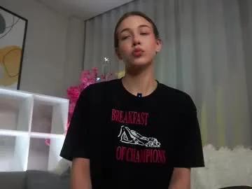 Freechat signehinz on Chaturbate