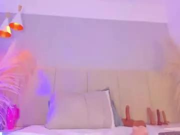 Freechat sofia_pamela on Chaturbate