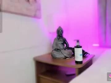 Freechat sophiee_smith on Chaturbate