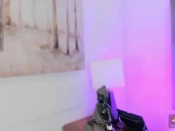 sophiee_smith — GOAL: Show tits [52 tokens remaining] Welcome to my room... enjoy with me..!  CONTROL DOMI X5MIN FREE IN PVT PREMIUM  #feet #latina #bignipples #hairy  #squirt