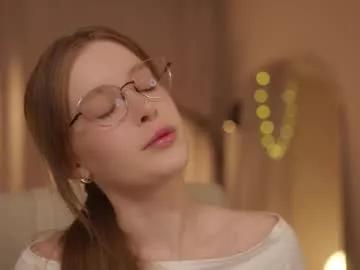 Group sophiephoria on Chaturbate