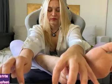 strupedsunicorns — Current Goal: Make me happy at 6170 tokens -- #feet #ass #bbc #cute #mistress